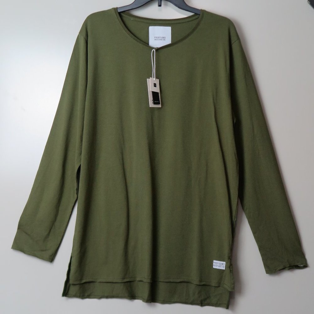 NWT Profound Aesthetic Fatigue Green Premium Basics Long Sleeve T-Shirt Size M